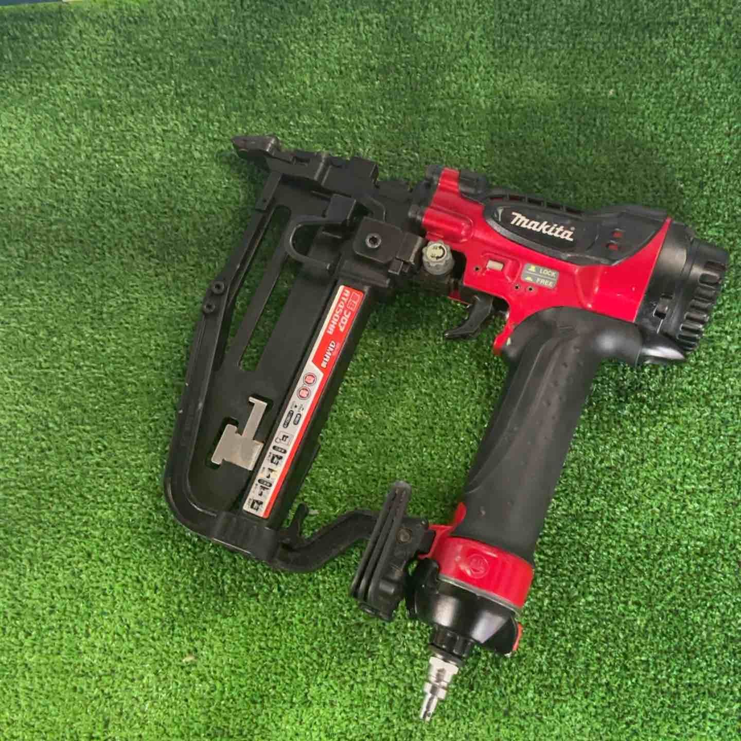 マキタ makita 高圧フロアタッカ AT450HA 草加店