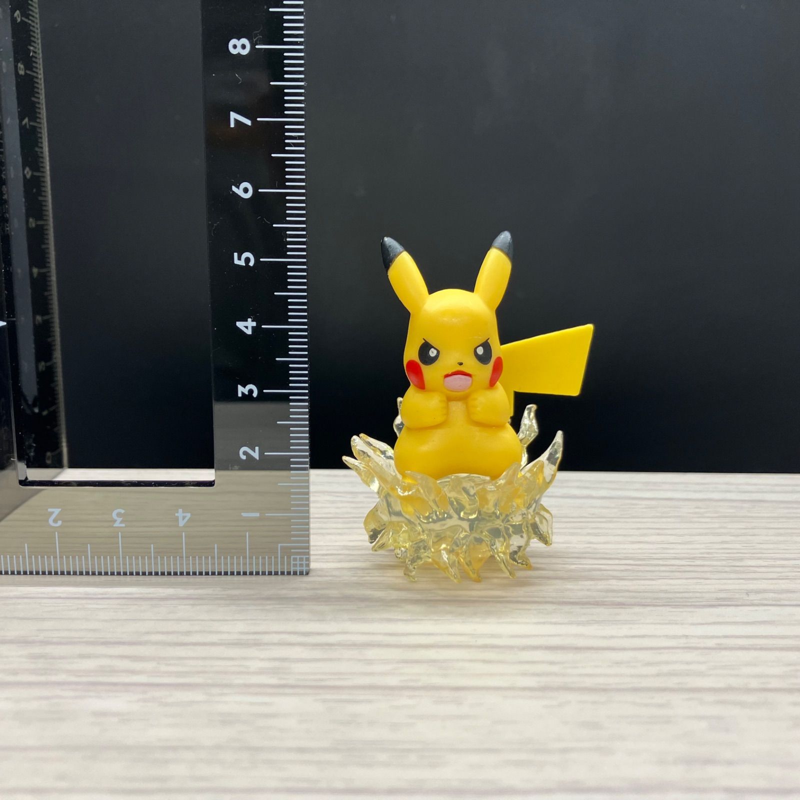 モンコレ 10まんボルト ピカチュウ フィギュア専門店 -ソダチトイズ / Funism ポケットモンスター
