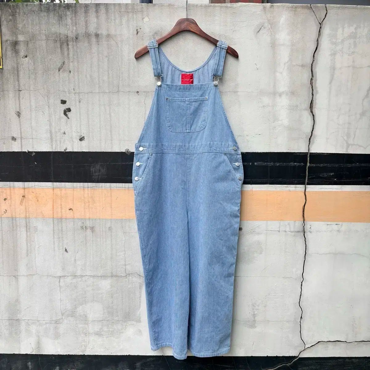 グロリア ヴァンダービルト ストライプ サスペンダー ズボン