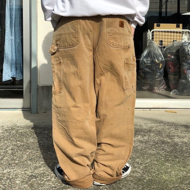 は自分にプチご褒美を Carhartt カーハート 36×32 ダブルニー