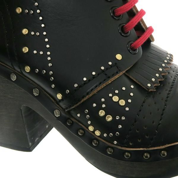 ショートブーツ