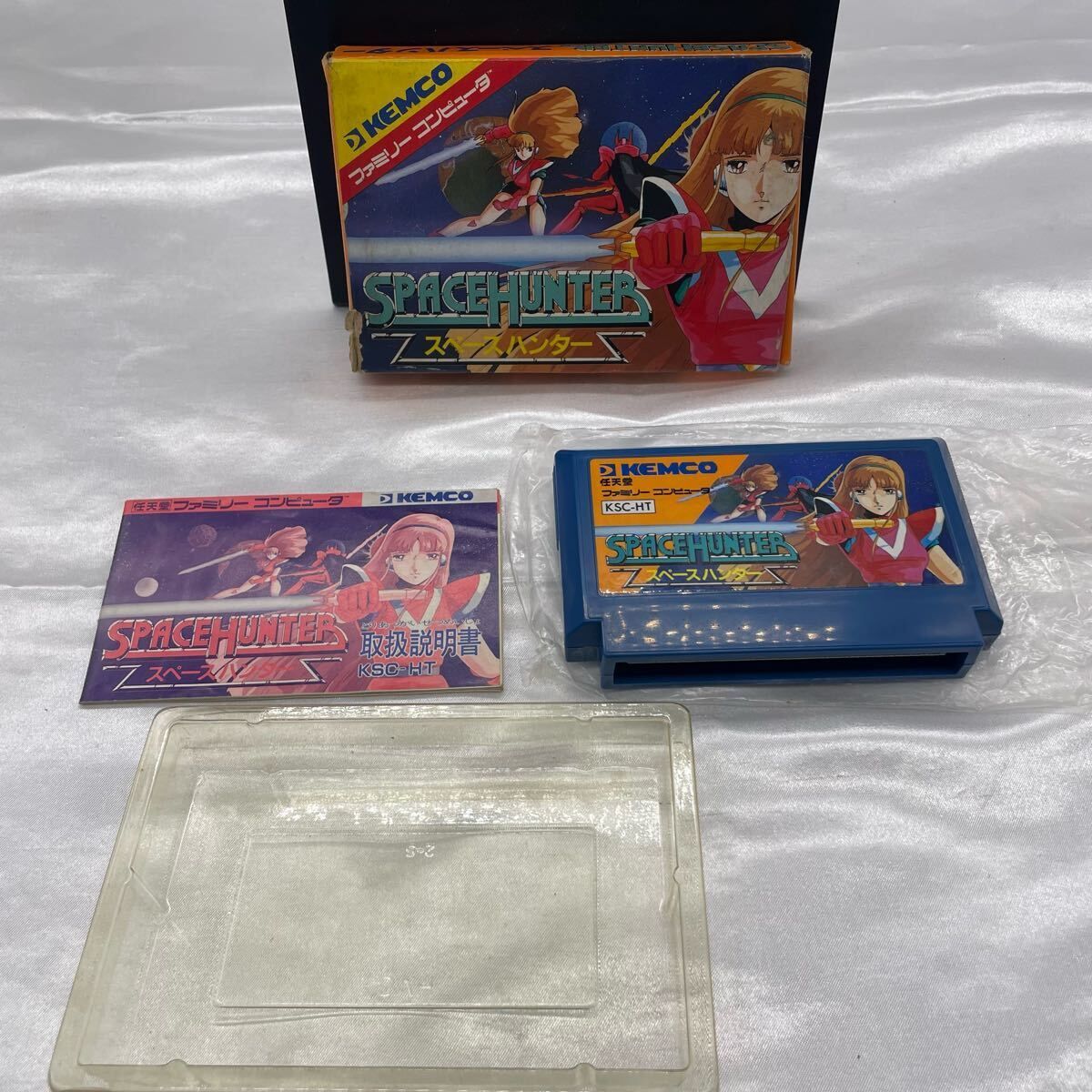 ファミコンソフト　スペースハンター　美品　ケムコ　希少 Space Hunter - Rare Famicom Title Available Now