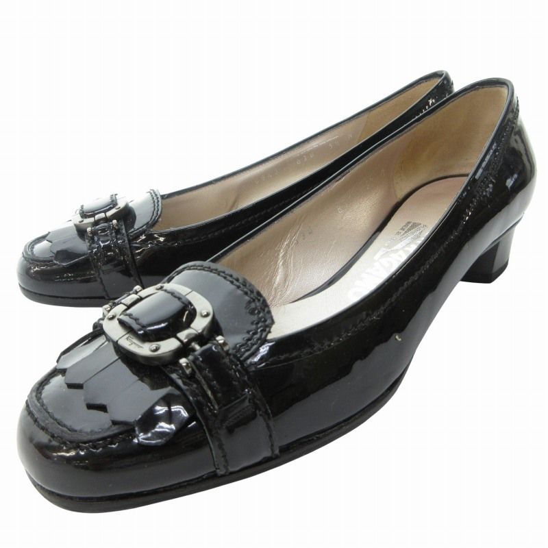 サルヴァトーレフェラガモ ローファー パンプス ガンチーニ エナメル ブラック FERRAGAMO フェラガモ ローファー オックスフォード ガンチーニ