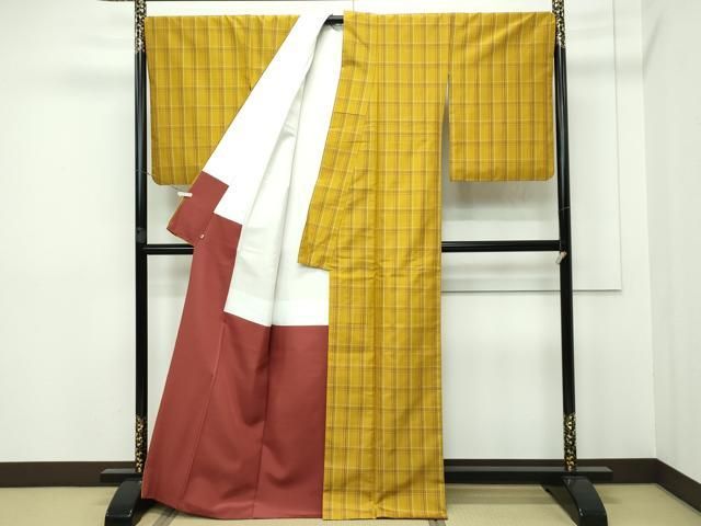 平和屋本店■極上　本場黄八丈　平織　紬　格子柄　三越扱い　逸品　CZAA2411s5 平和屋本店□極上 本場黄八丈 平織 紬 格子柄 三越扱い 逸品