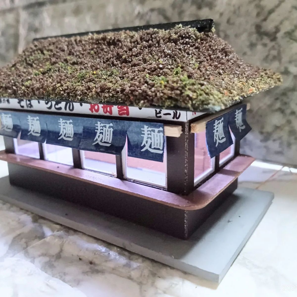 HOゲージ】【夜景】木造無人ローカル駅舎 ストラクチャー（☆建屋照明