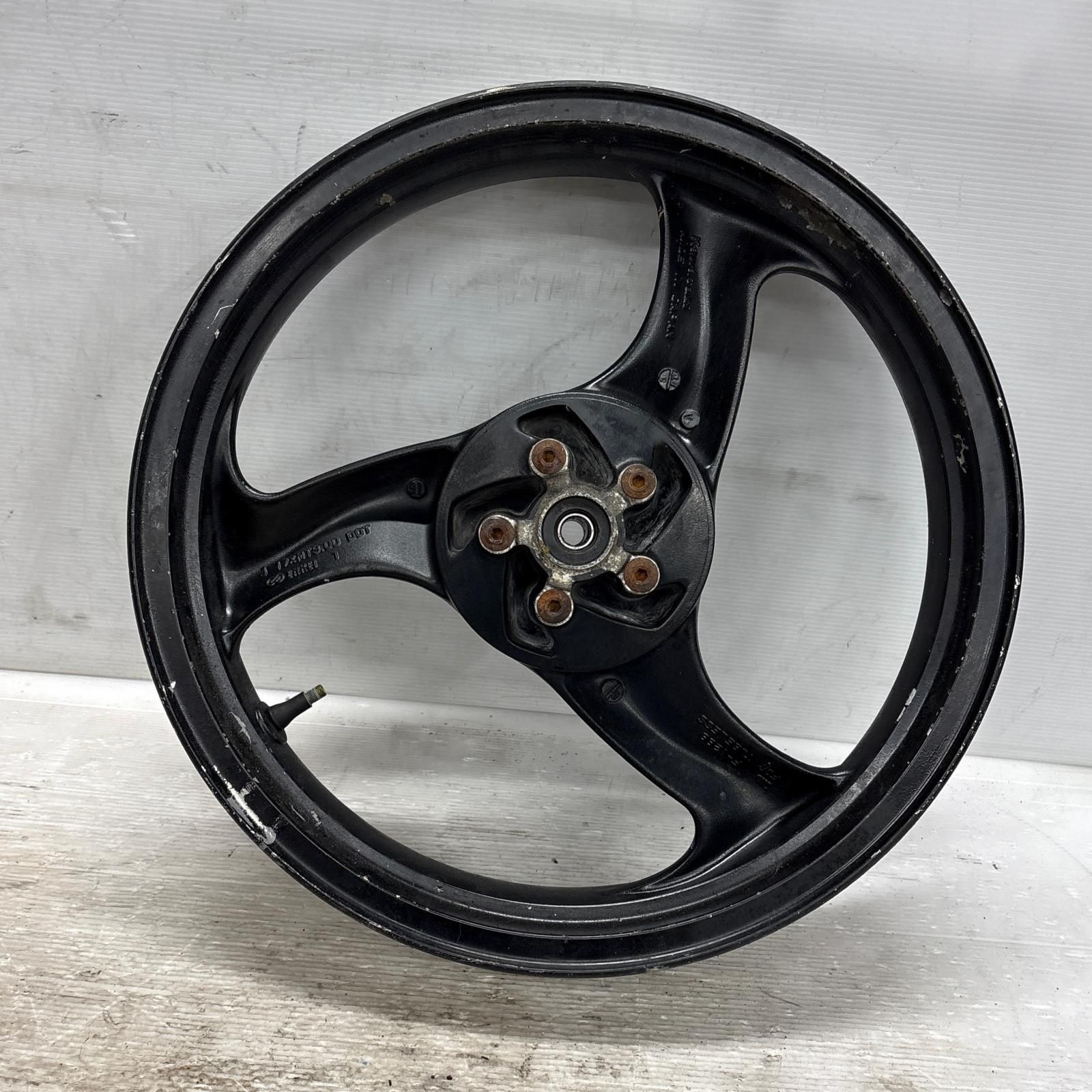 V125G CF46A 新品タイヤ＆リアホイール 100/90-10 56J V125G CF46A 新品タイヤ＆リアホイール 100/90-10 56J 【公式通販】