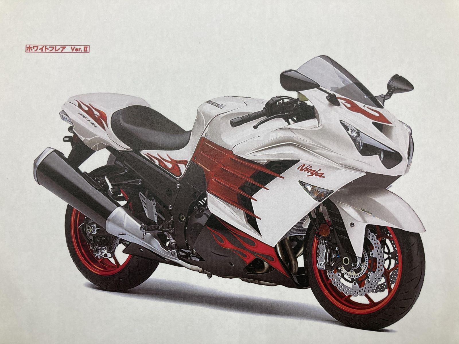 ZX-14R カウルデカール 在庫有 即納 社外 新品 バイク 部品 未使用品 ホワイトフレアパターン そのまま使える 修復素材に カスタム素材に -  メルカリ