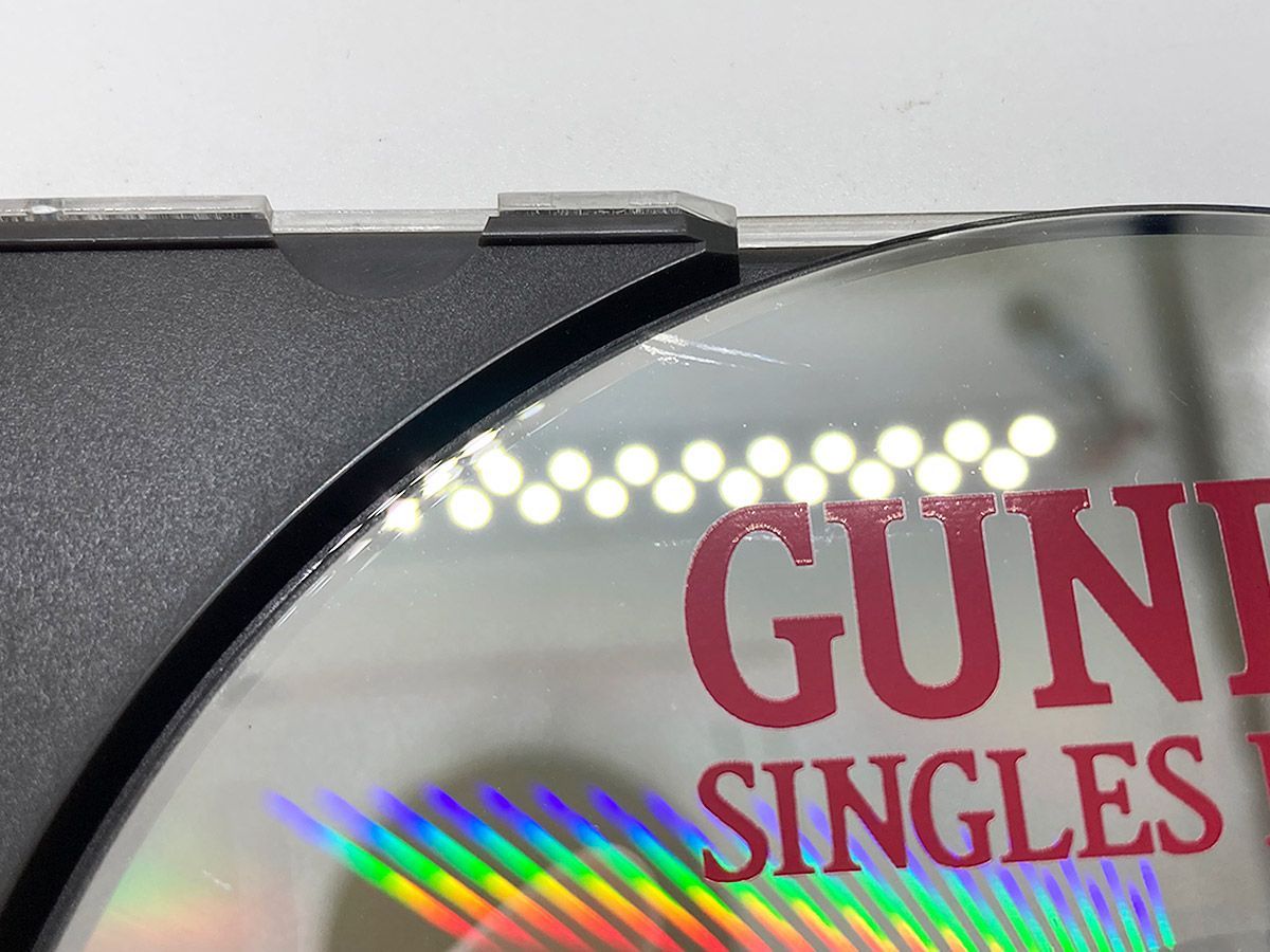 CDケース・ブックレット付・動作確認済・送料込】GUNDAM SINGLES 