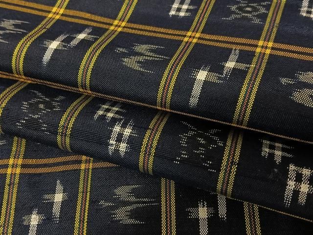 平和屋着物○本場琉球絣 紬 飛鳥格子文 正絹 逸品 AAAU8157zg - メルカリ 