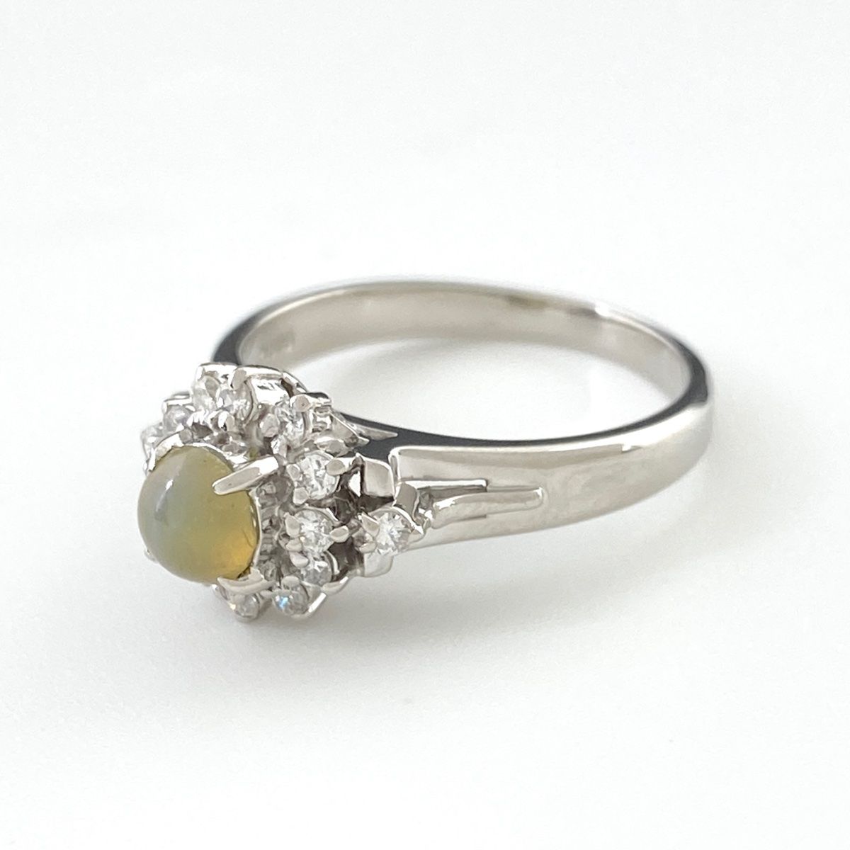 在庫一掃】 クリソベリルキャッツアイ デザインリング プラチナ 指輪  