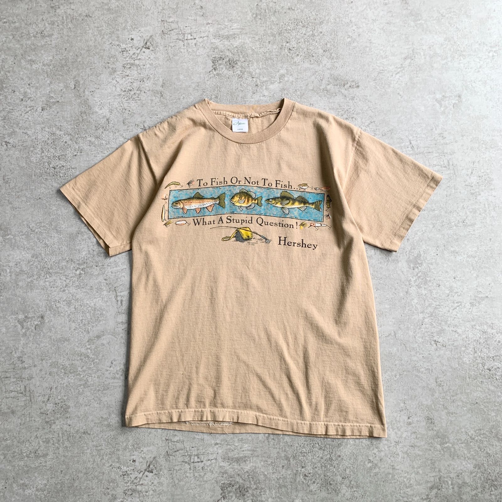 90s USA製 " To Fish or not to Fish.." Printed T-shirt 【Over Dye】 &rdquo;釣りをするかしないか&rdquo; フィッシングプリントTシャツ トラウト 【後染め】オーバーダイ