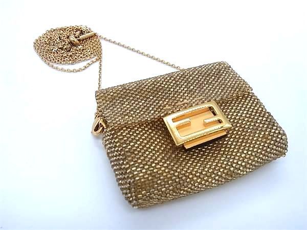FENDI フェンディ ピコ バケット ビーズ AirPodsケース エアポッズケース イヤホンケース ゴールド系 FC0367