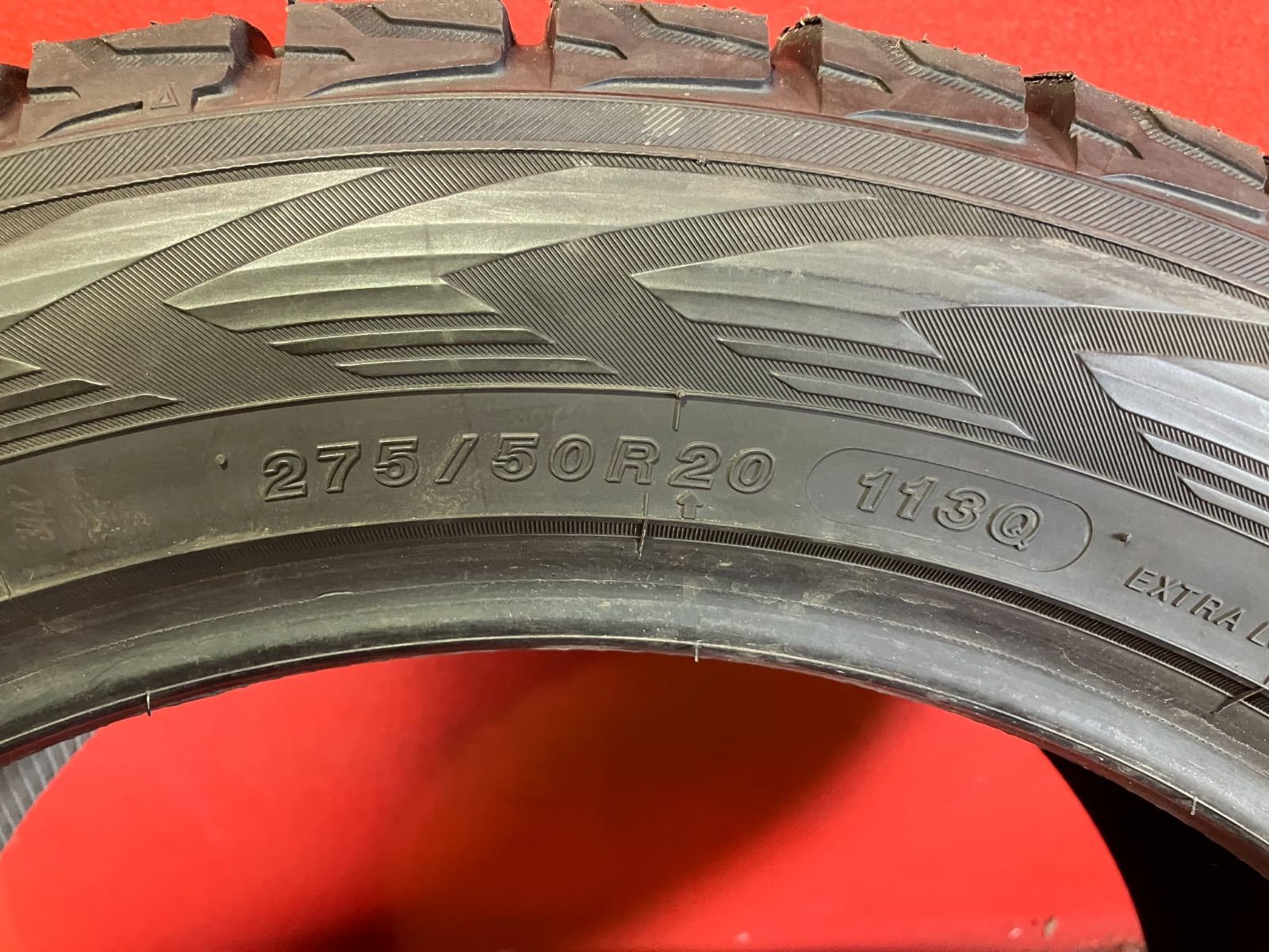 スタッドレスタイヤ