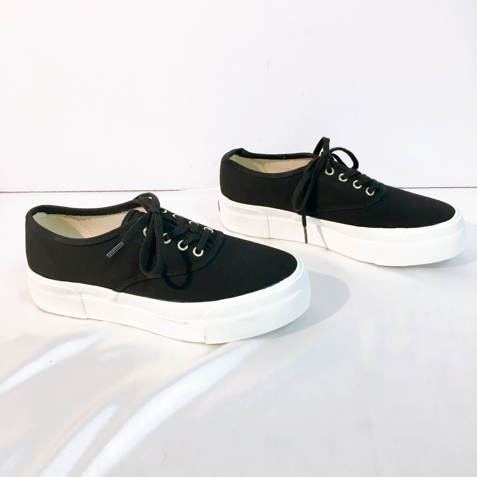 未使用品】 Keds ケッズ スニーカー 厚底 ブラック 23.5cm - メルカリ