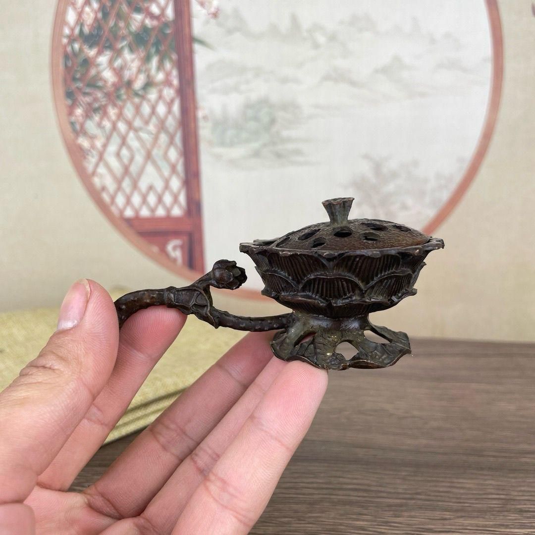 銅器 香炉 手に蓮華蓮蓬香炉 茶道香炉 工芸品 置物 銅器 手に蓮華 蓮蓬 薫香炉 香道具 工芸品 美術品 置物 - メルカリ