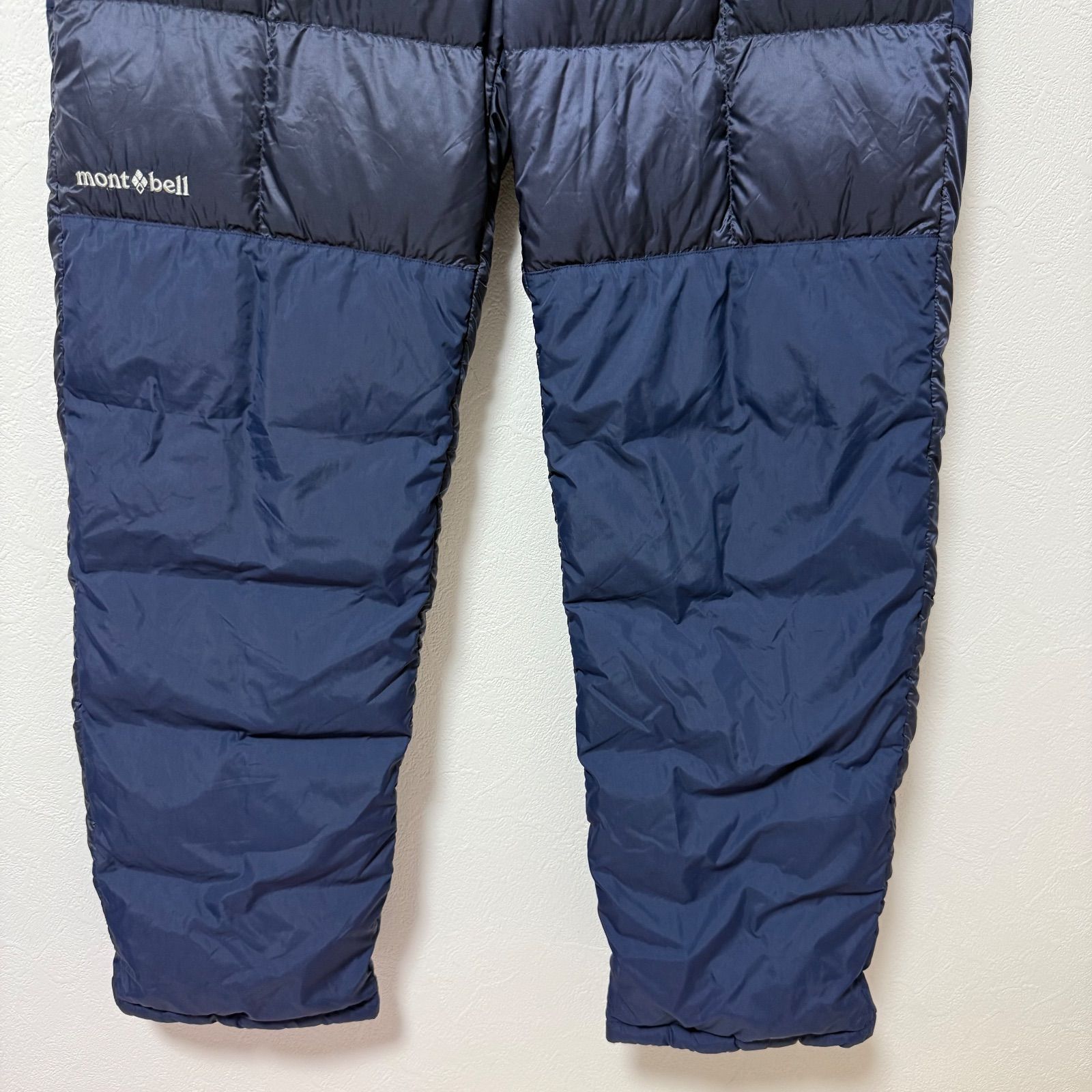 モンベル ライトアルパイン ダウンパンツ - メルカリ