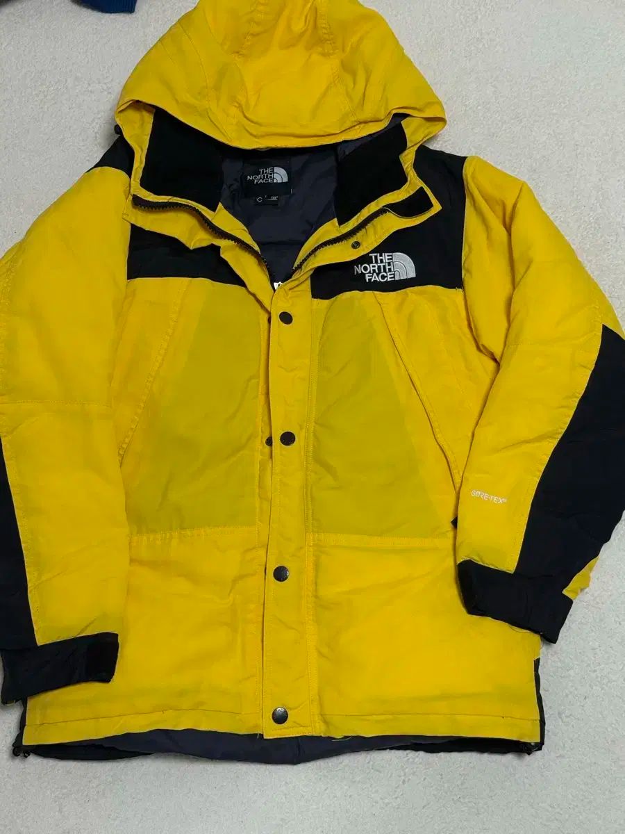 THE NORTH FACE ザ ノース フェイス GORE-TEX₍ゴアテックス イェロー ウィンドブレーカー ジャケット L