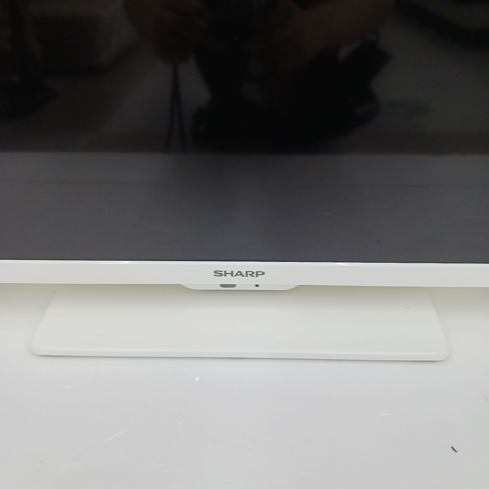 SHARP AQUOS 液晶テレビ ホワイト32型 SHARP AQUOS 液晶テレビ 32V型 DEライン ホワイト系 2T-C32DE-W
