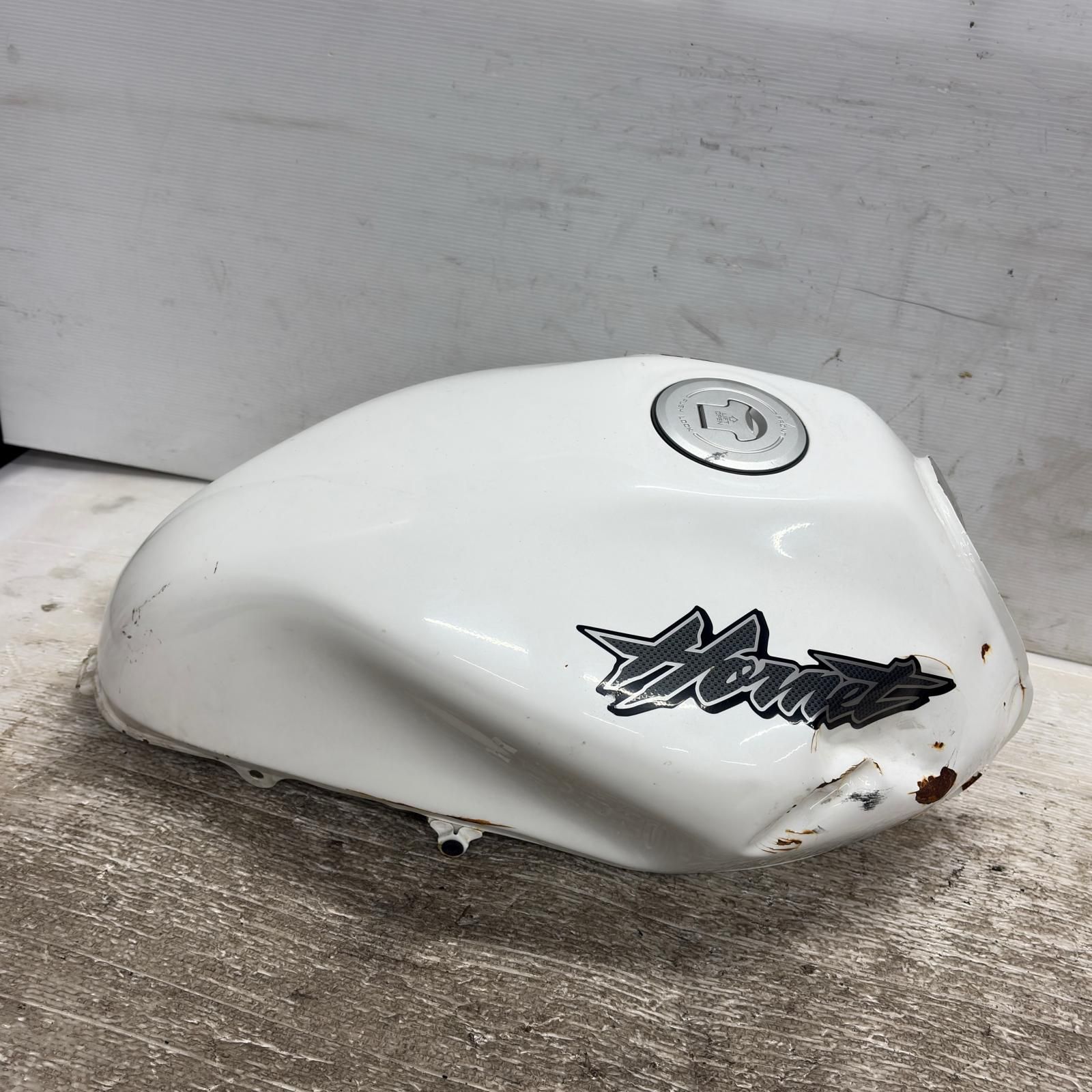 HONDA ホーネット250 MC31 ガソリンタンク ホンダ