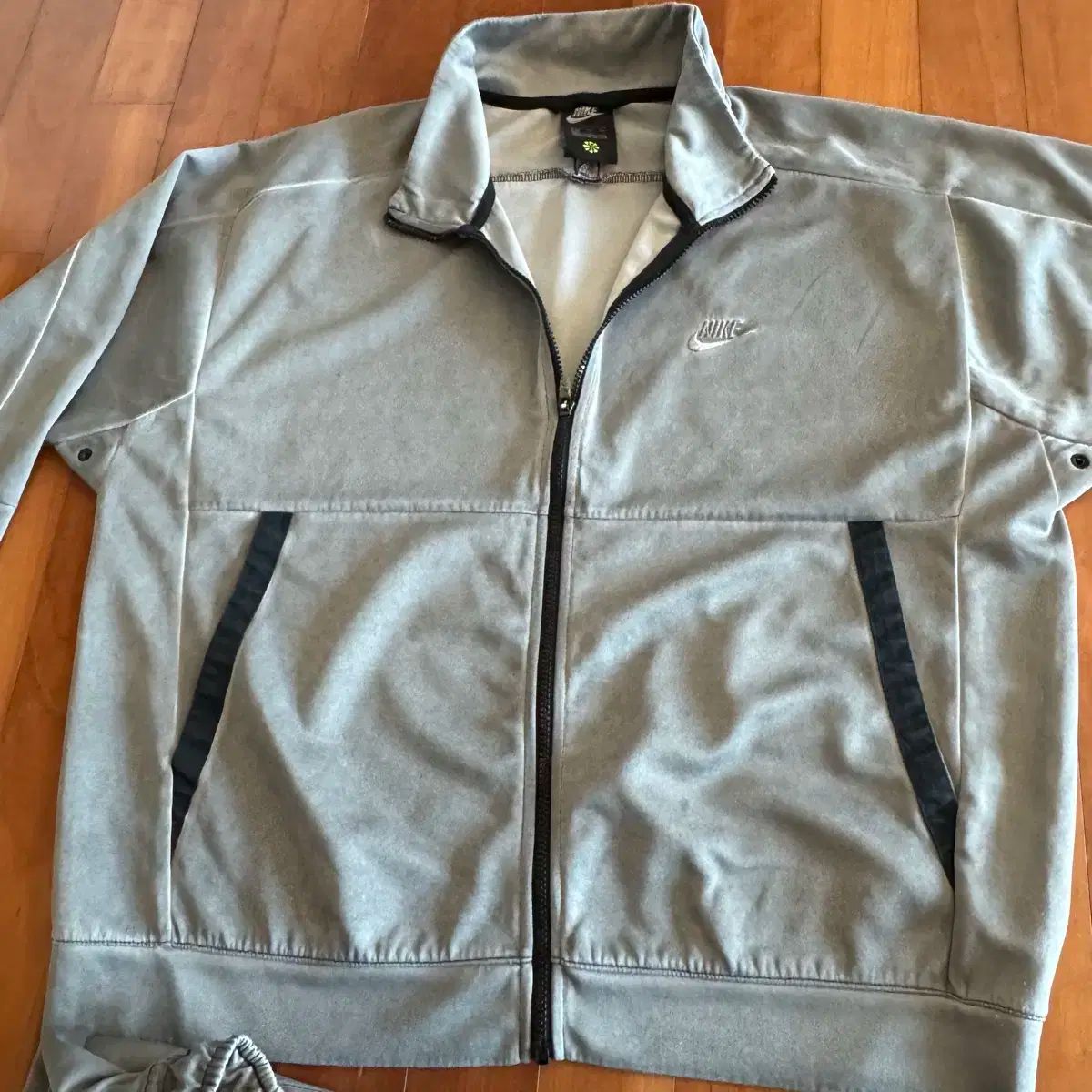 Nike ナイキ