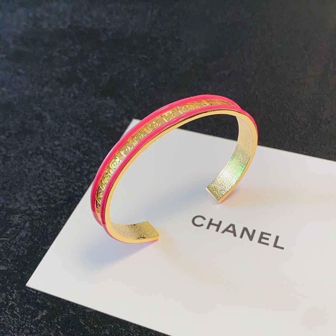 今日 CHANEL