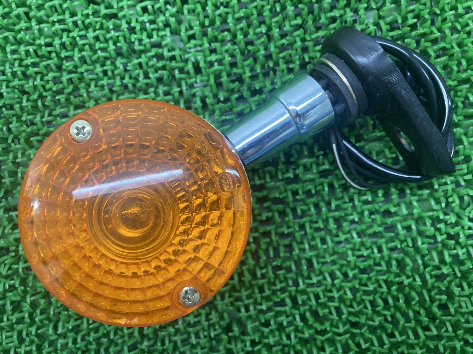 GN125H リアウインカー 左 29970 スズキ 純正 中古 バイク 部品 LC6PCJG ステー 割れ欠け無し 品薄 希少品 車検 Genuine Ui