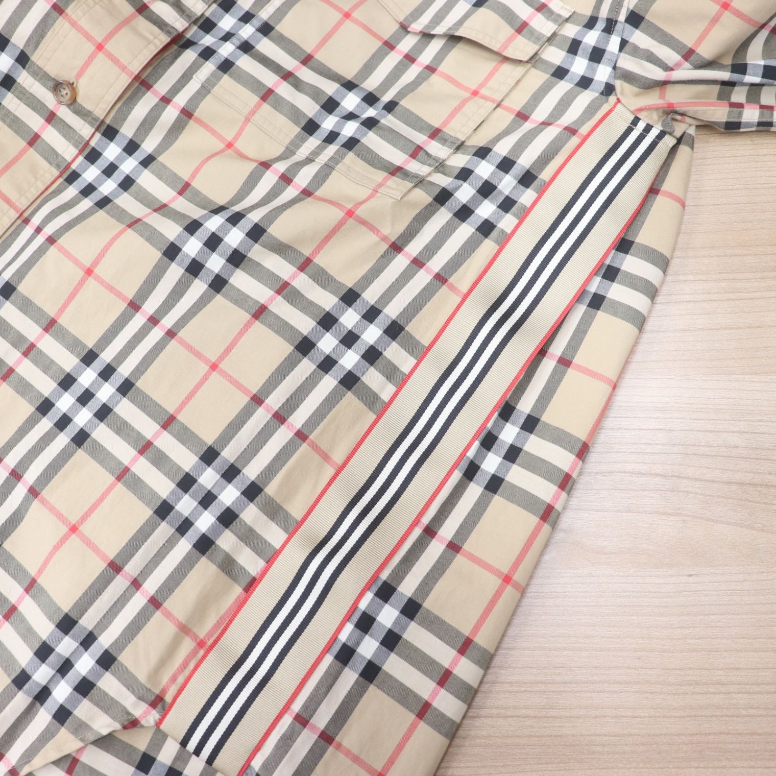 IT6V8IR3V6PC BURBERRY バーバリー ノバチェック シャツ 長袖