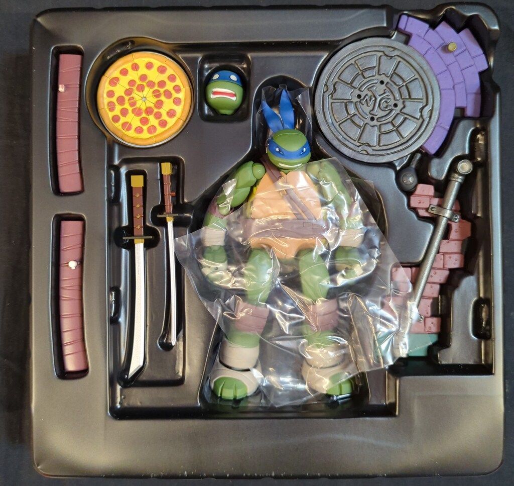 リボルテック ドナテロ 海洋堂 TMNT リボルテック「ドナテロ