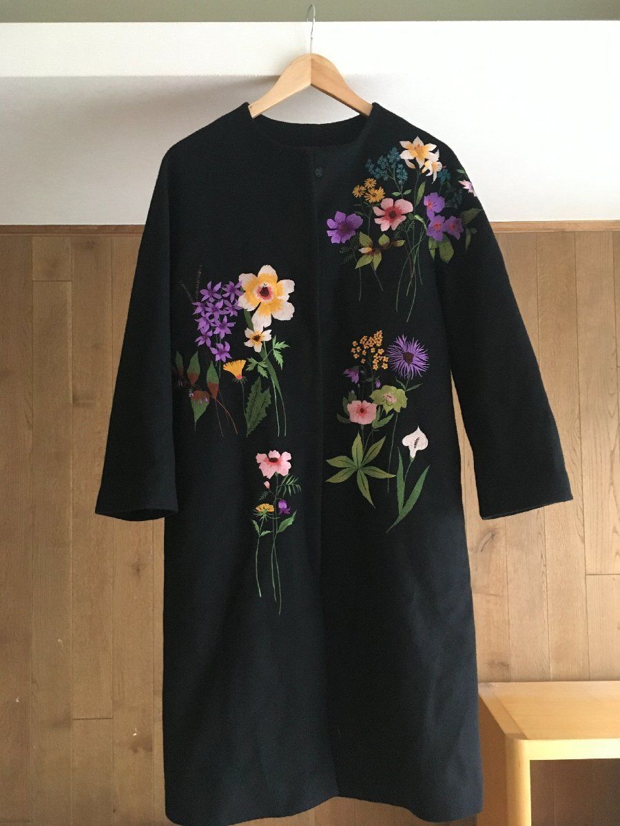 極美品 Sybilla(シビラ)受注会限定販売 フラワー 刺繍 コートM - メルカリ