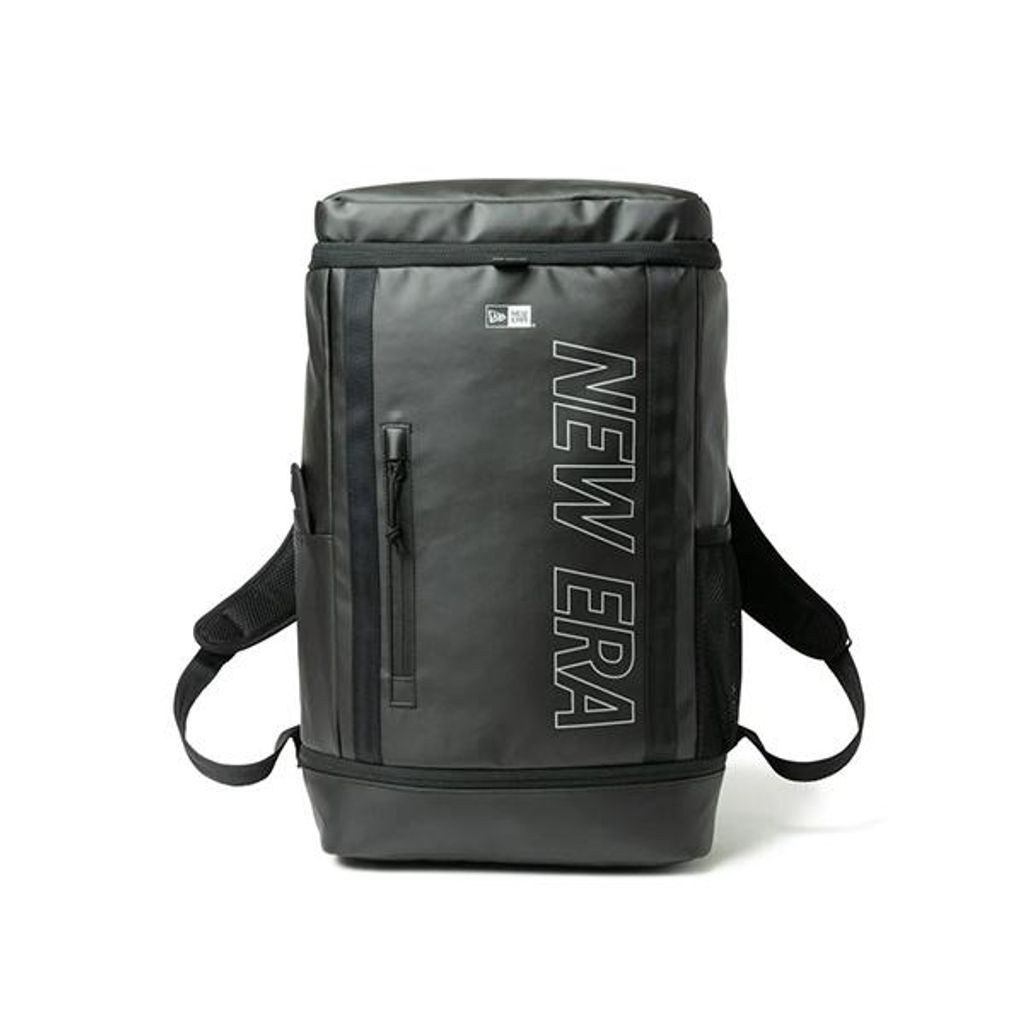 ニューエラ 23 FW ボックスパック 32 L TPU プリントロゴ アウトライン ブラック × リフレクトシルバー