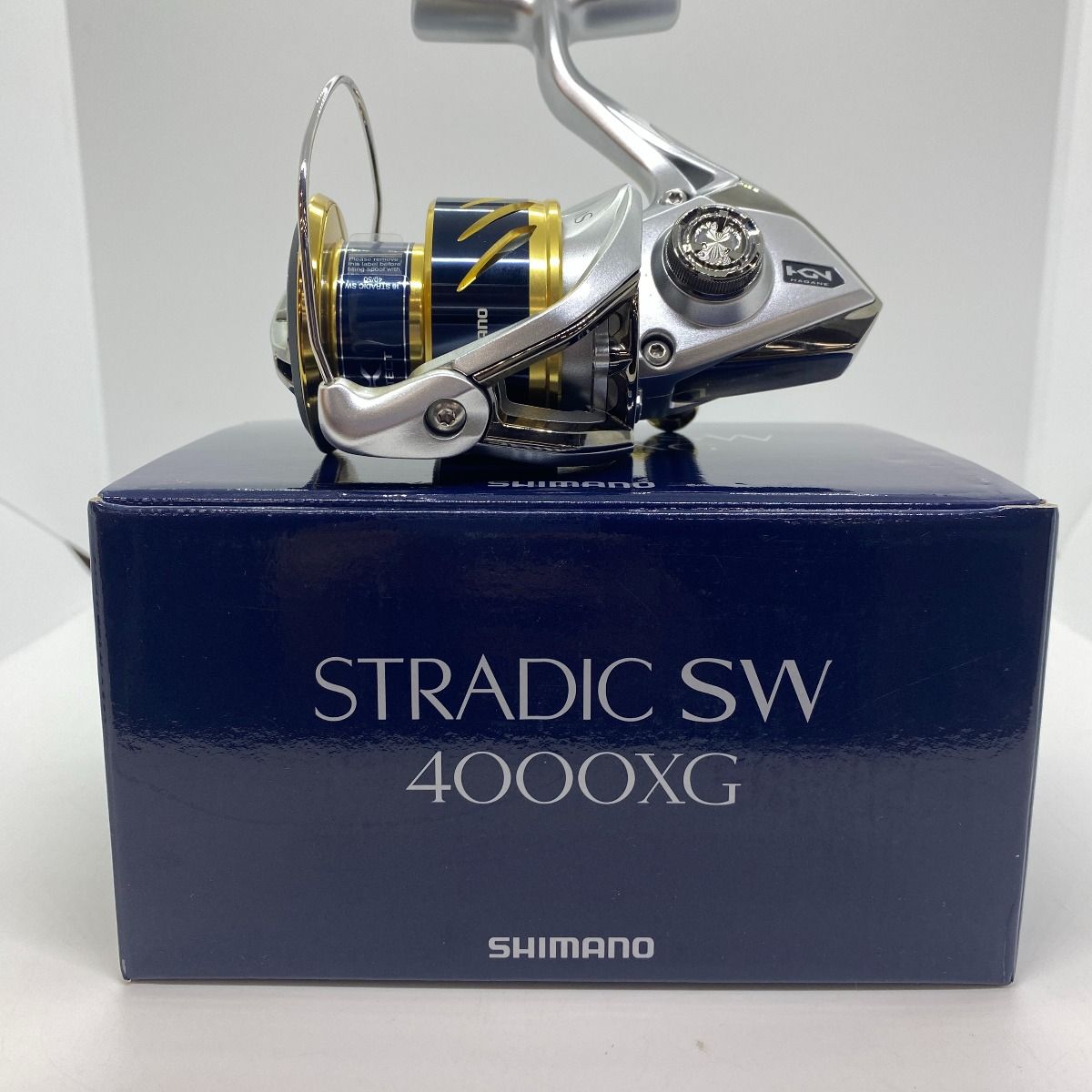 STRADIC SW スピニングリール ブラック/ブルー 【24AW新製品
