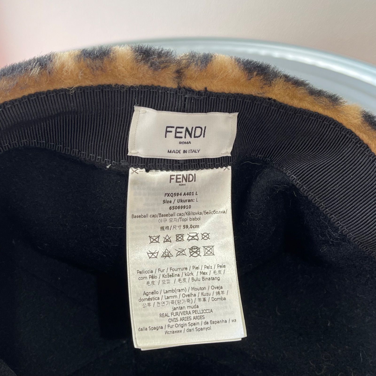 新品同様品】FENDI フェンディ FX594 FFロゴ フェイクファー ズッカ キャップ L ウール×カシミア ブラウン×ブラック 帽子 ハット  レディース 女性用 ブランド 茶色 黒 ファッション 小物 プレゼント ギフト 希少 レア - メルカリ