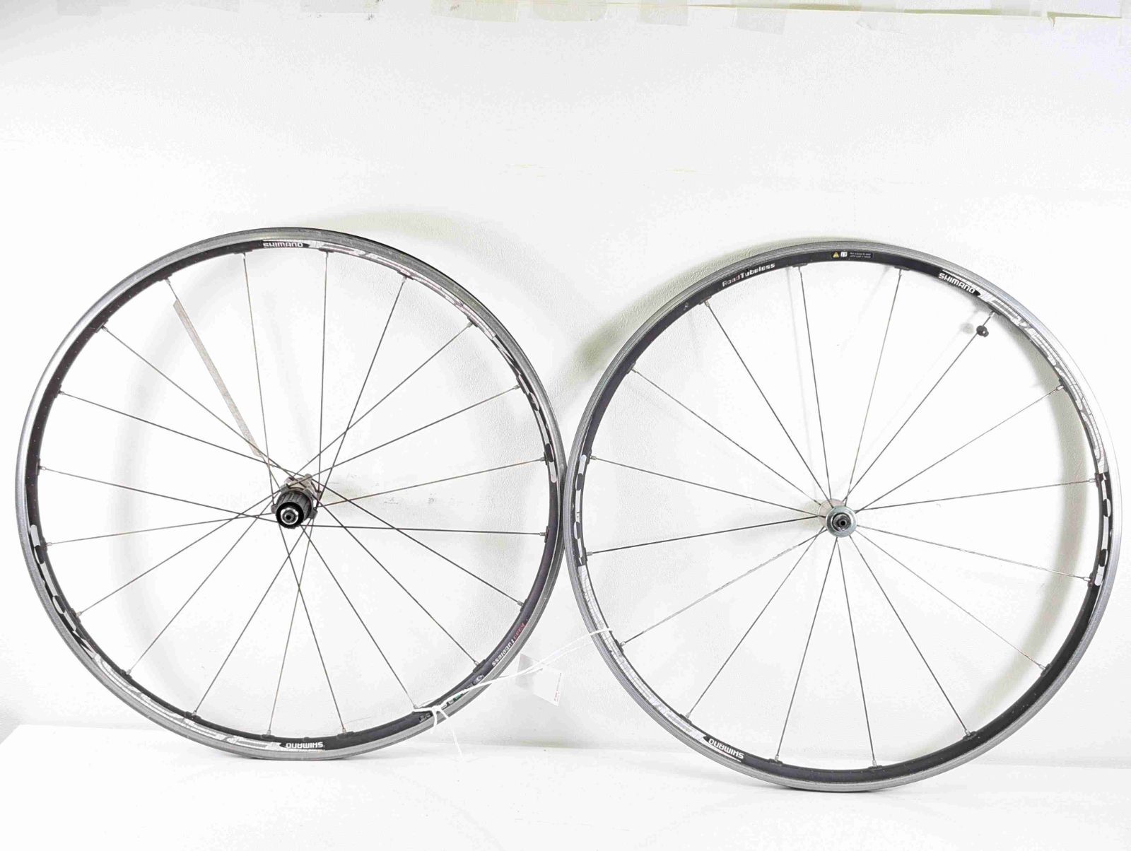 並品】シマノ Shimano Ultegra WH 6700 クリンチャー 700c 10s 並品】シマノ Shimano Ultegra WH 6700 クリンチャー 700c 10s