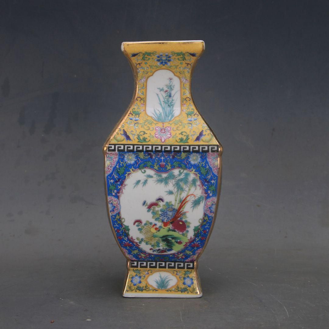 全磁器一体馬到達成功屏風 陶磁器 装飾品 現代工芸品美術品 置物 清乾隆琺瑯彩窓花鳥四方瓶 景徳鎮 陶磁器 装飾品 現代工芸品