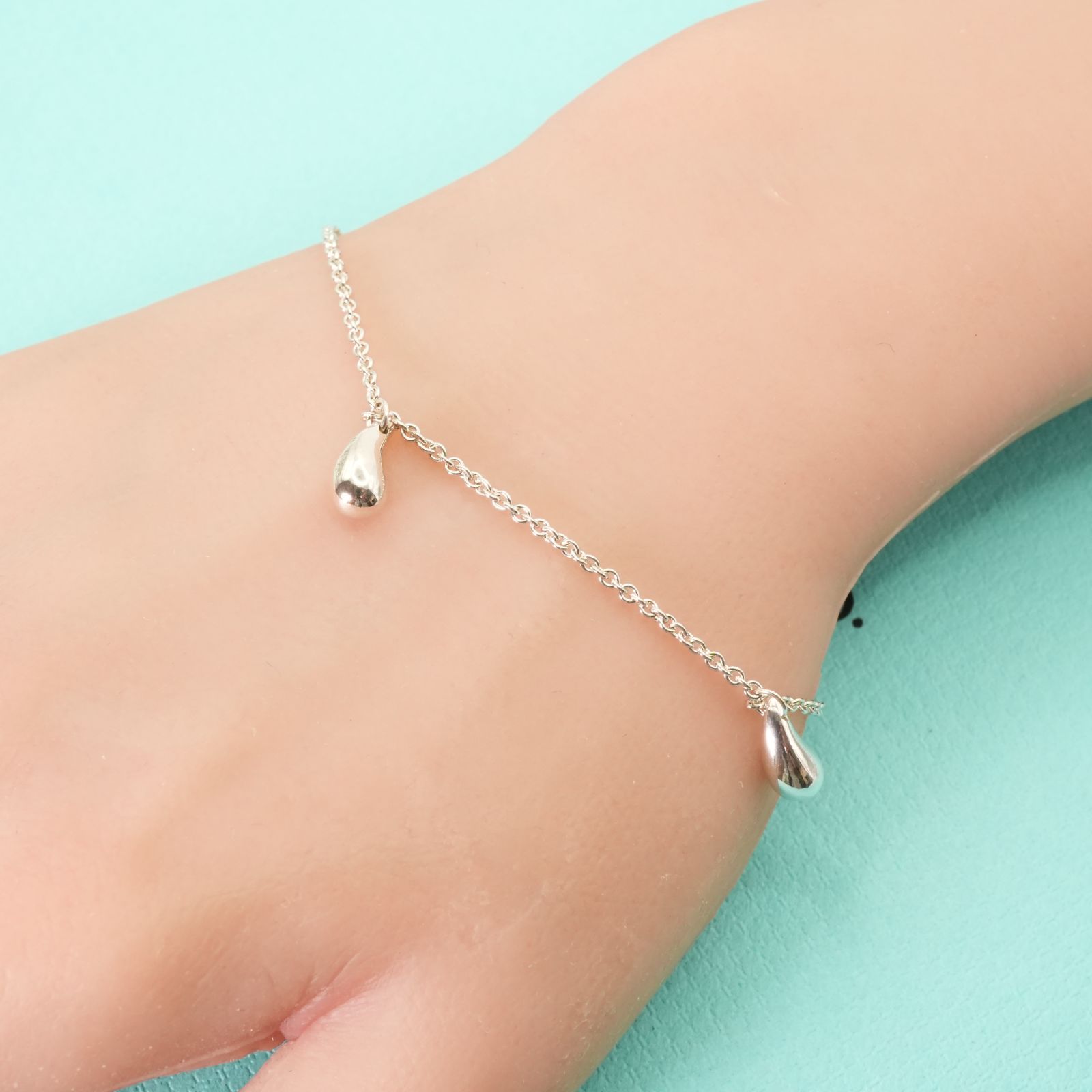 国内発送★Tiffany & Co★Tear Drop ブレスレット 廃盤TIFFANY&Co. ティファニー ティアドロップ リンク ブレスレット