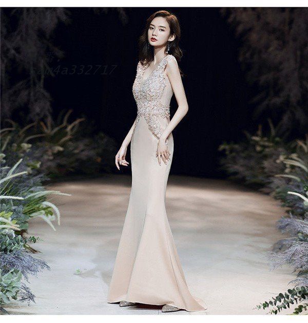 Vネック ノースリーブ 花嫁 ブライズメイド お呼ばれ 結婚式 入学式 40代 演奏会用 30代 20代 同窓会 フォーマル 黒 発表会 am4a332717