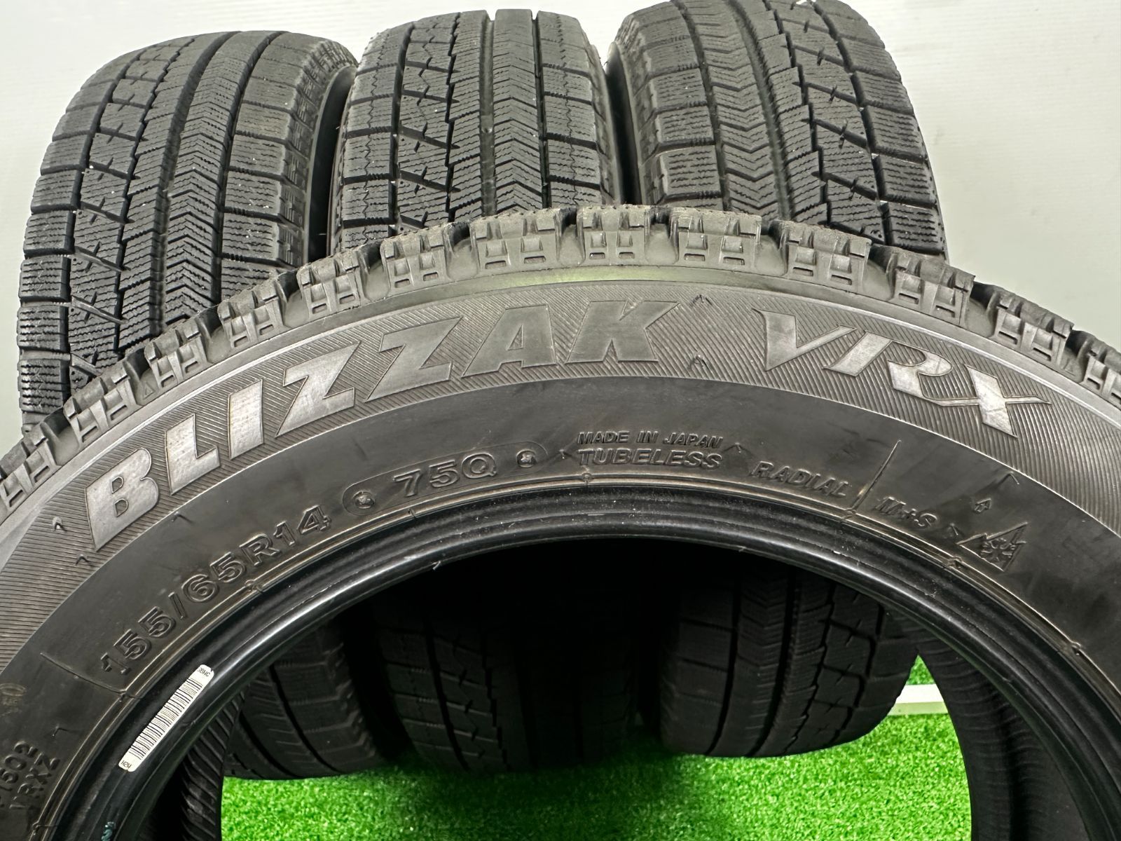 BLIZZAK VRX 155/65R14 2020年製　バリ溝4本セット BLIZZAK VRX 155⁄65R14 2020年製 バリ溝4本セット