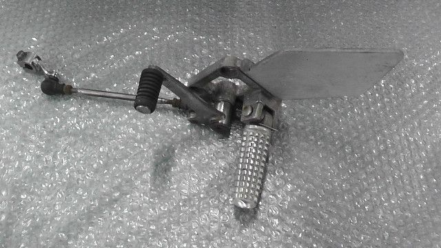 CB-1 NC27-1010xxx の ステップ 左 1749086795