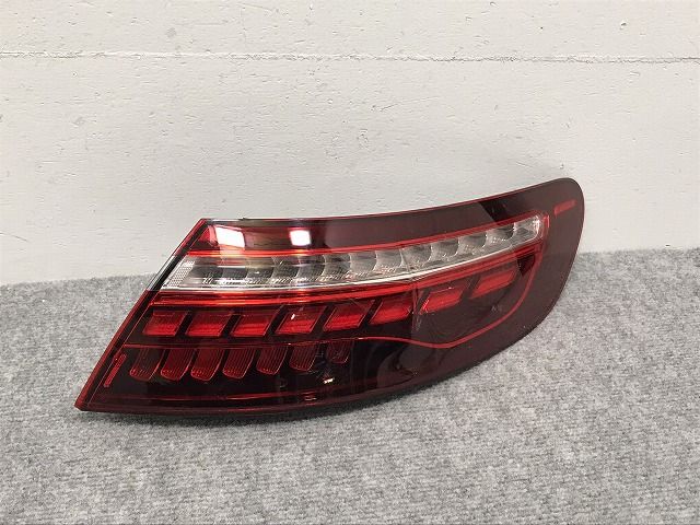 エクストレイル タイタン、Ｈ４年、右テールランプ DBA-NT32 右テールランプ 220-23746 26550-6FP0A