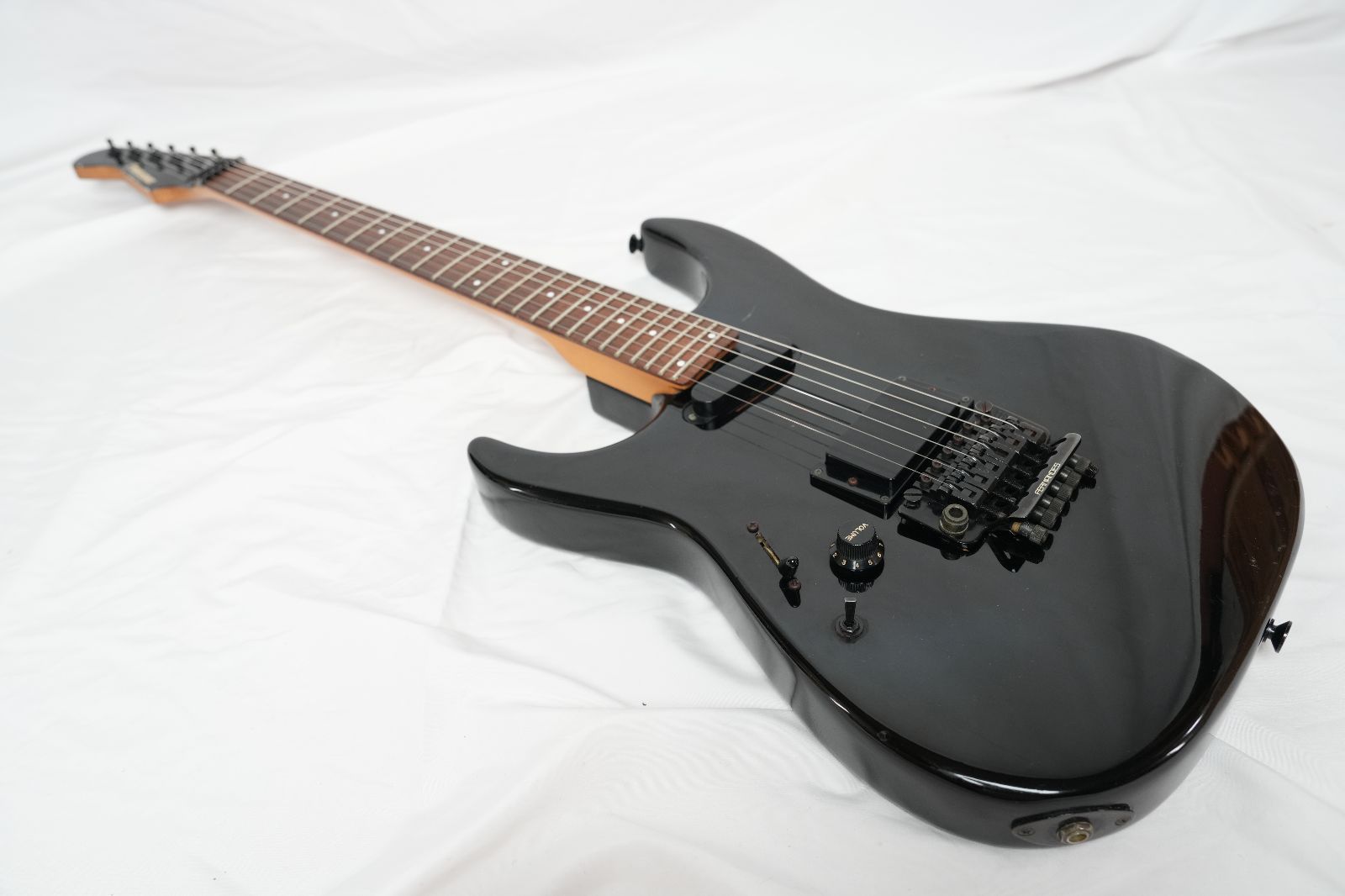 FERNANDES FR-65