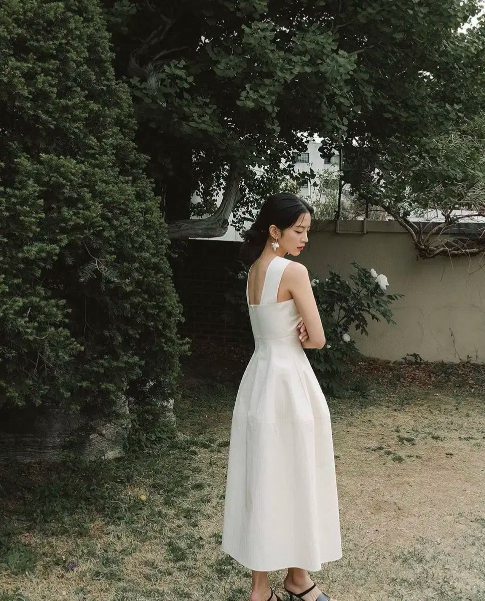 メビー メルシビアン マティーニ martini ワンピース ドレス クリーム