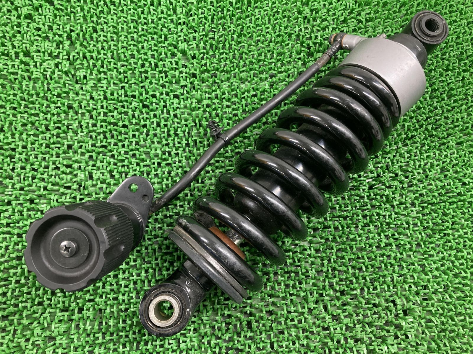 ハーレー ソフテイル 純正リアサスペンション