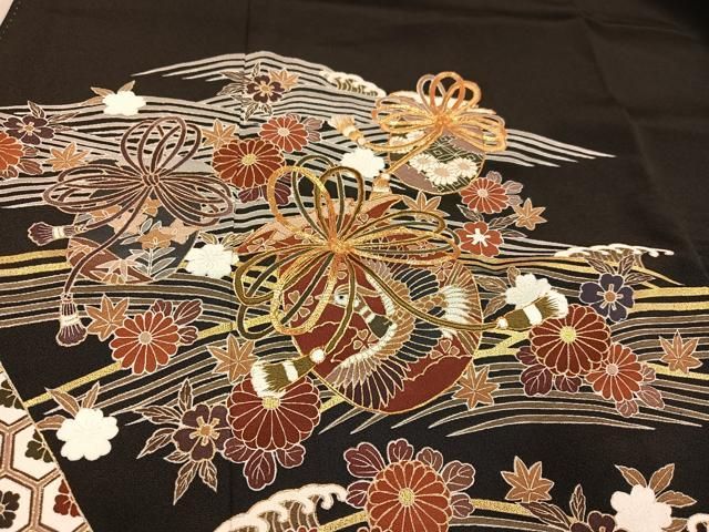 平和屋着物□豪華黒留袖 駒刺繍 御所車枝花文 金彩 逸品 BAAJ3029bs 平和屋着物□豪華黒留袖 駒刺繍 御所車枝花文 金彩 逸品 BAAJ3029bs