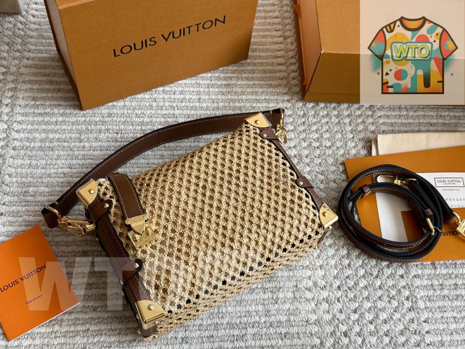 マ*ー様 【訳、難あり】 LOUISVUITTONキャデバッグフード付属 マ*ー様 【訳、難あり】 LOUISVUITTONキャデバッグフード付属