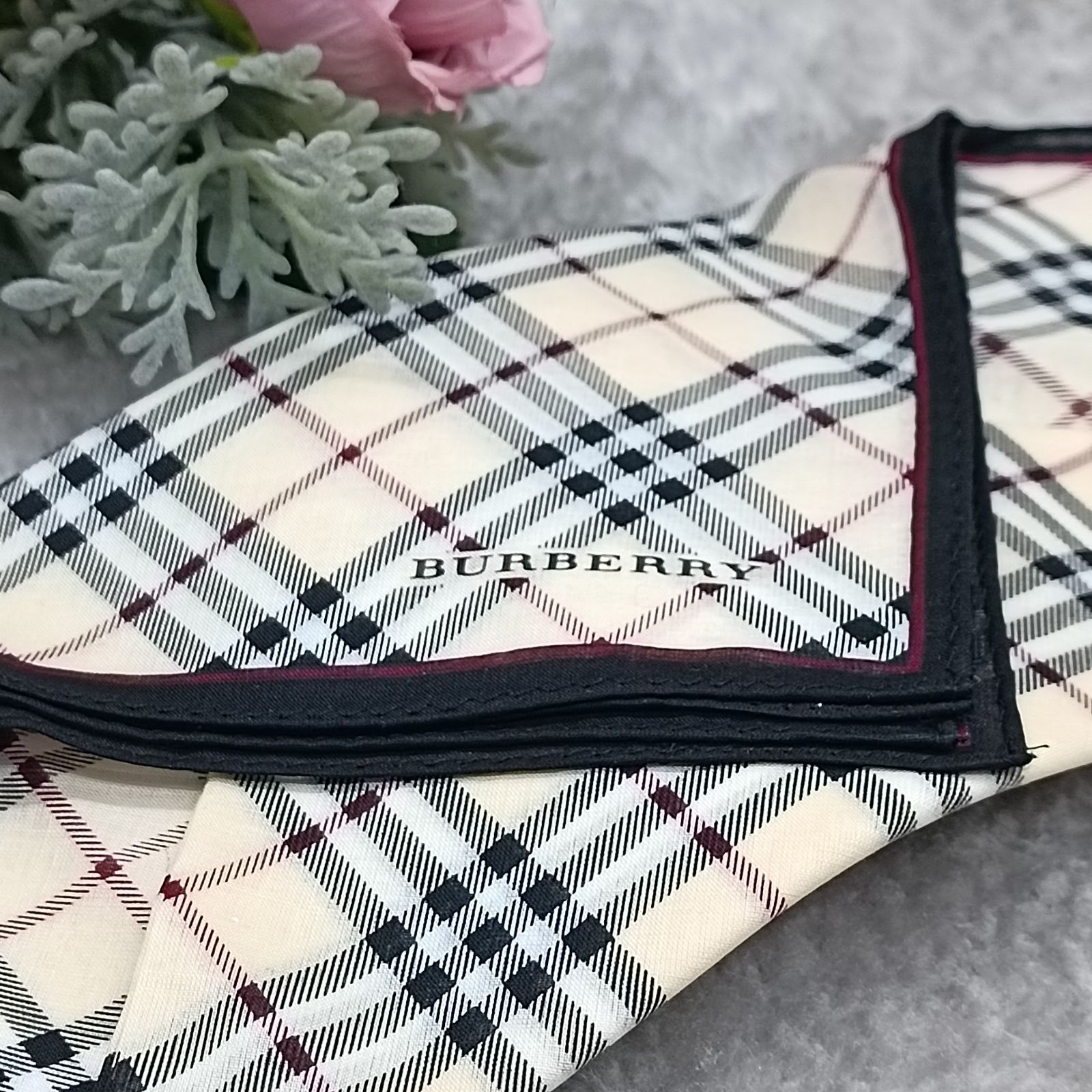 BURBERRY 》 ☆未使用☆ バーバリー ポーチ ハンカチ 2点セット まとめ