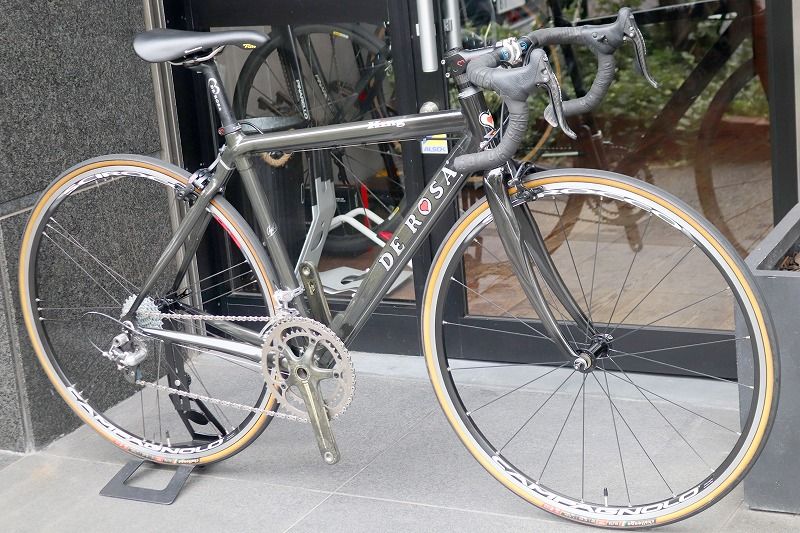 CARBON BB-SYSTEM Campagnolo record 10speed brake road‐bike CARBON BB-SYSTEM Campagnolo record 10speed brake road‐bike