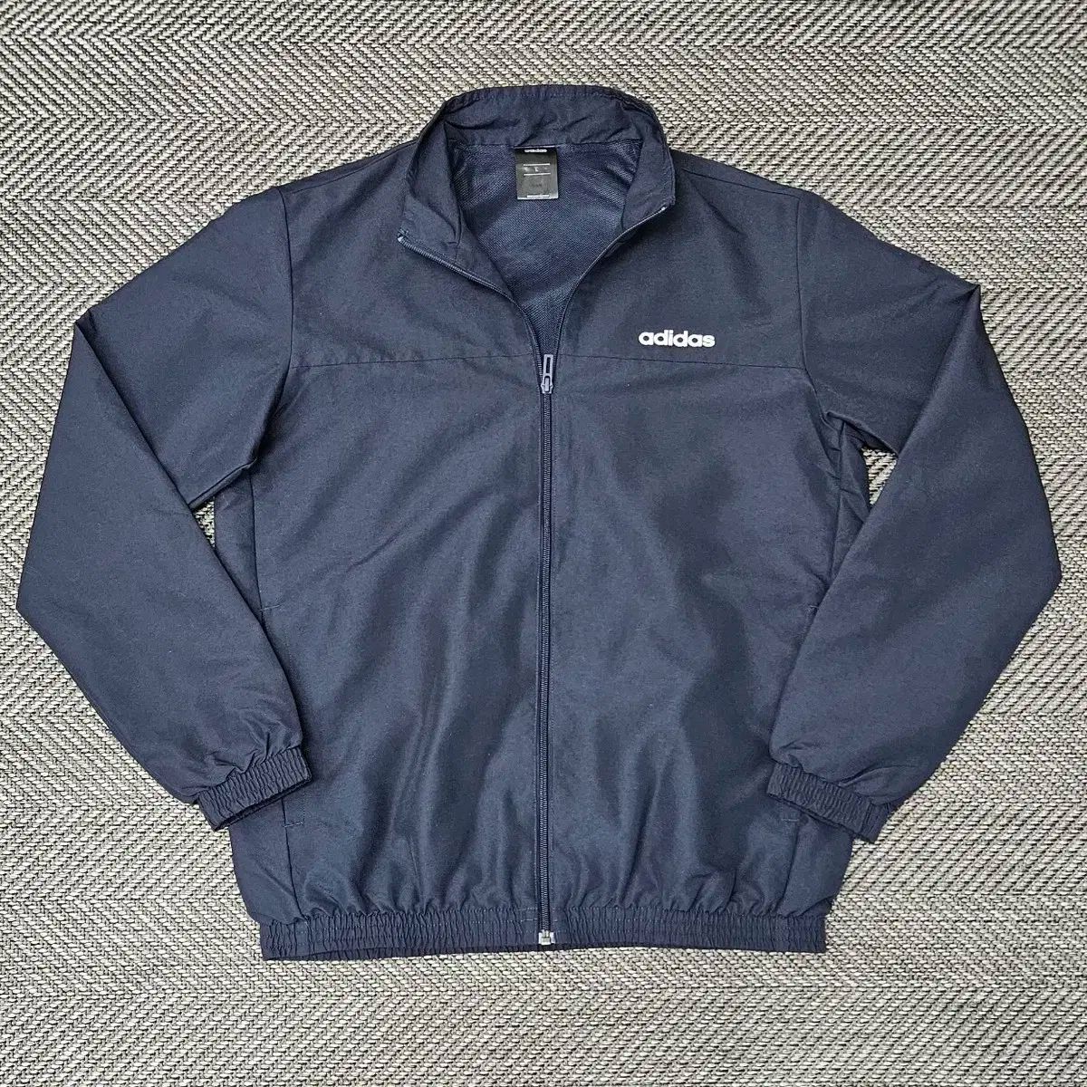 adidas アディダス 季節の変わり目 オーバーサイズ ウインドブレーカー ジャケット メンズ 100