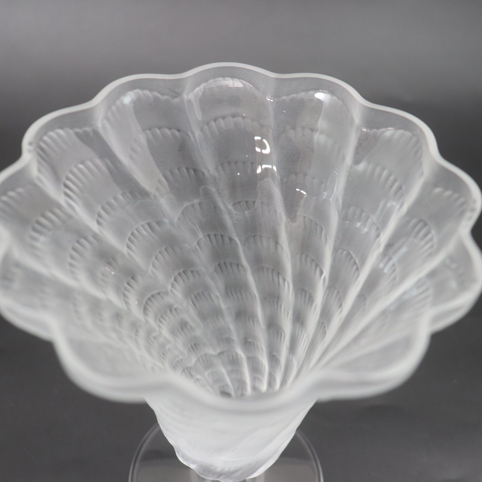 LALIQUE ラリック　 花瓶　フラワーベース ファンタジア ベース（花瓶）｜ラリック公式オンラインショップ