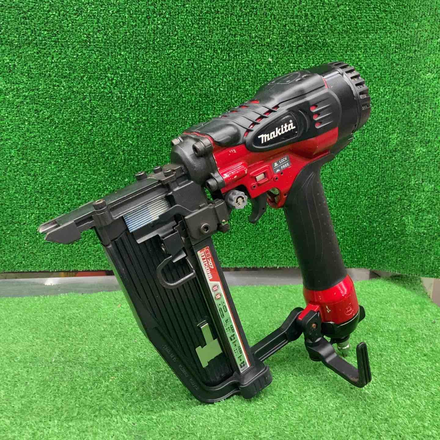 マキタ makita 高圧フロアタッカ AT1150HA 桶川店