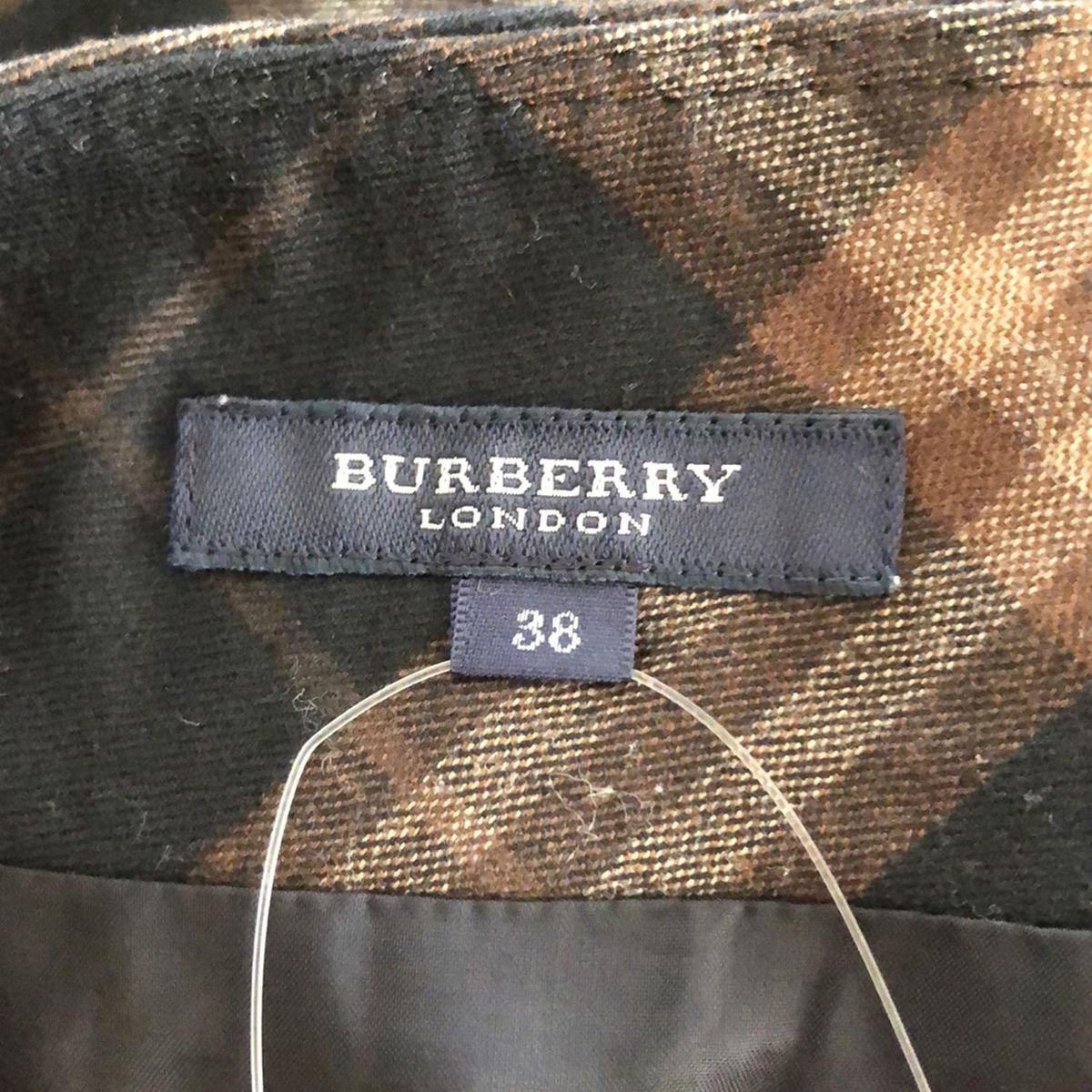 Burberry LONDON(バーバリーロンドン) 巻きスカート サイズ38 L